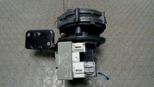 Foto: ZUSATZ LUFTPUMPE ELEKTRISCH eines Volvo 850 2.0-10V Sport
