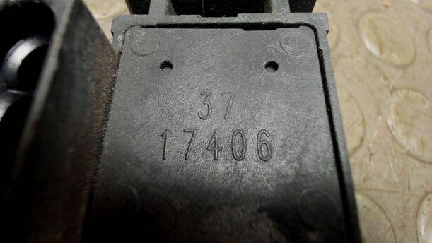 Foto: DRUCKSENSOR eines Volvo 850 2.0-10V Sport