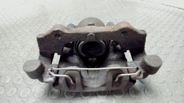 Foto: BREMSSATTEL VORNE LINKS eines Volvo 850 2.0-10V Sport