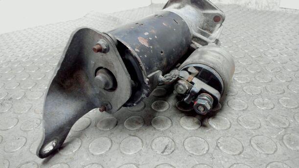 Foto: ANLASSER / STARTER eines Volvo 850 2.0-10V Sport