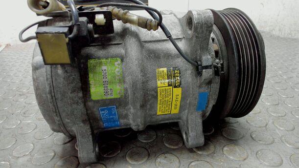 Foto: KLIMAKOMPRESSOR eines Volvo 850 2.0-10V Sport