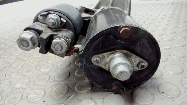 Foto: ANLASSER / STARTER eines Mini (BMW) Mini One Sport