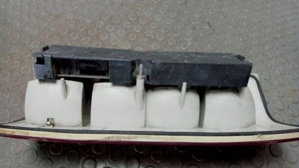 Foto: HECKLEUCHTE / RÜCKLICHT LINKS eines VW LT 35 SDI Sport