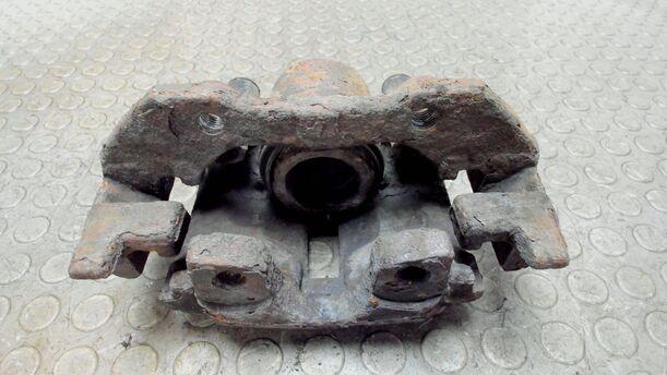 Foto: BREMSSATTEL HINTEN LINKS eines VW LT 35 SDI Sport