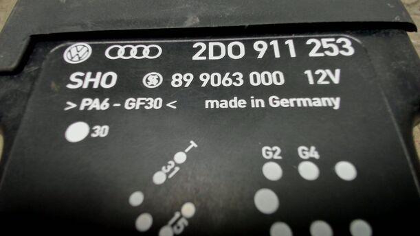 Foto: VORGLÜHRELAIS / STEUERGERÄT eines VW LT 35 SDI Sport