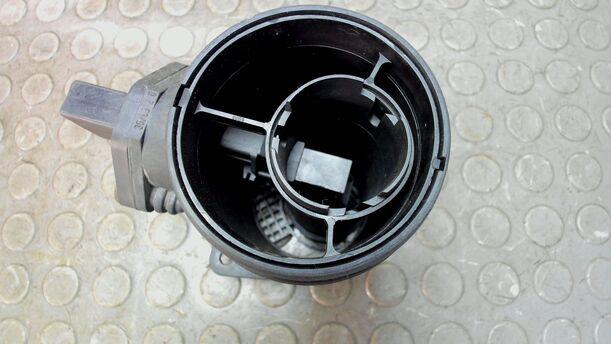 Foto: LUFTMASSENMESSER eines VW LT 35 SDI Sport