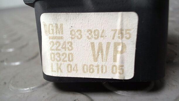 Foto: LICHTSCHALTER ( FÜR NEBELSCHEINWERFER ) eines Opel Meriva 1.6 16V Sport