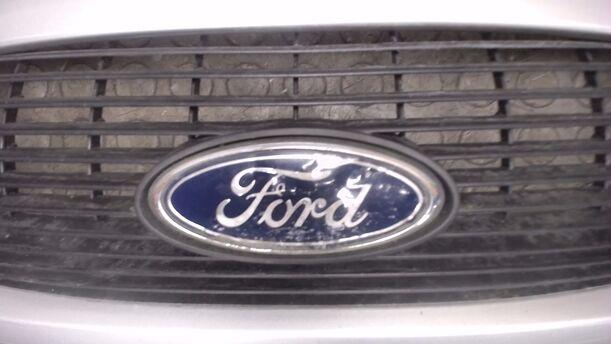 Foto: KÜHLERGRILL ( VOR FACELIFT ) eines Ford Fiesta Sport