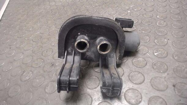 Foto: HEIZUNGSREGELVENTIL / WASSERVENTIL eines Ford Fiesta Sport