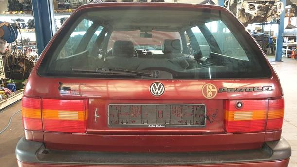 Foto: HECKKLAPPE / HECKDECKEL eines VW Passat Variant 1.8 Sport