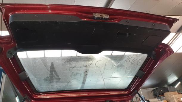 Foto: HECKKLAPPE / HECKDECKEL eines VW Passat Variant 1.8 Sport