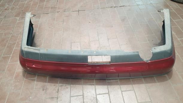 Foto: STOSSFÄNGER / STOßSTANGE HINTEN eines VW Passat Variant 1.8 Sport