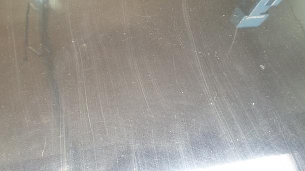Foto: MOTORHAUBE eines Mazda 2 1.25l Sport