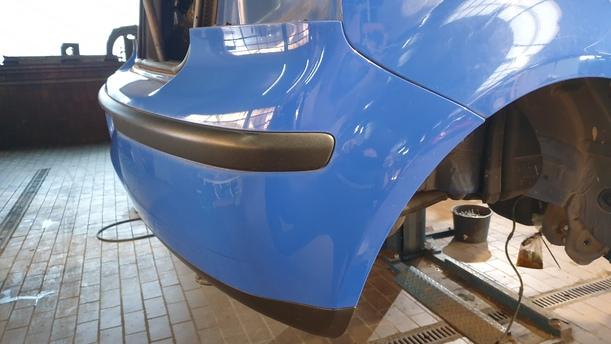 Foto: STOSSFÄNGER / STOSSSTANGE HINTEN ( VOR FACELIFT ) eines VW Polo 1.2 Sport