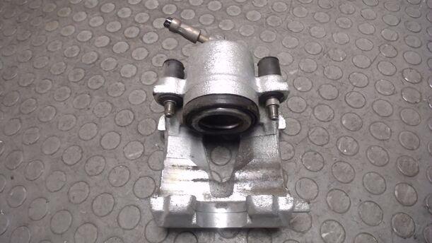 Foto: BREMSSATTEL VORNE LINKS ( NEUWERTIG ) eines VW Golf Variant 1.9 TDI Sport