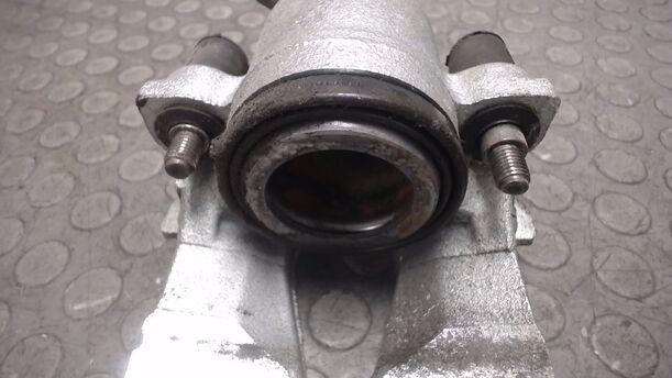 Foto: BREMSSATTEL VORNE LINKS ( NEUWERTIG ) eines VW Golf Variant 1.9 TDI Sport