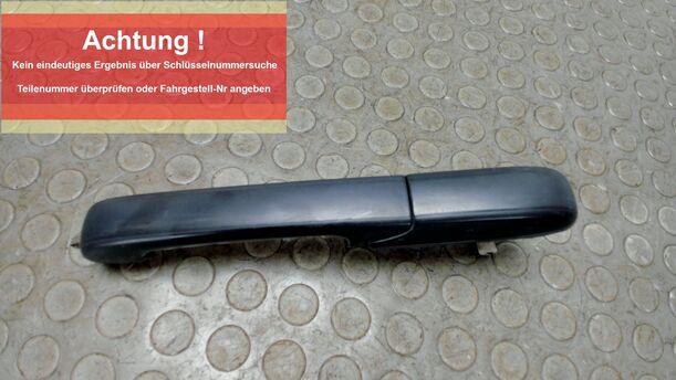 Foto: TÜRGRIFF HINTEN LINKS eines VW Passat Variant 1.8 Sport