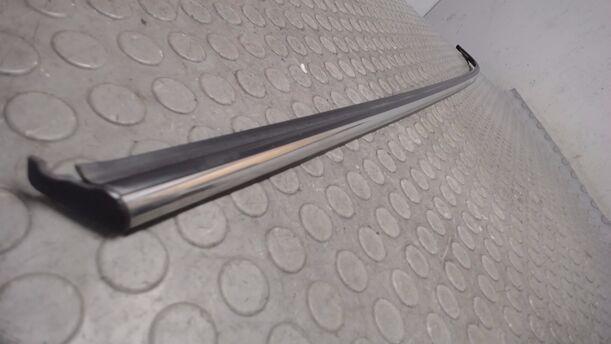 Foto: ZIERLEISTE HINTEN LINKS eines Mini (BMW) Mini Stylance