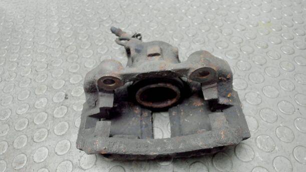 Foto: BREMSSATTEL VORNE LINKS eines VW Passat Variant 1.8 Stylance