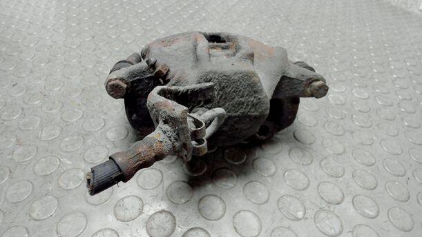Foto: BREMSSATTEL VORNE LINKS eines VW Passat Variant 1.8 Stylance