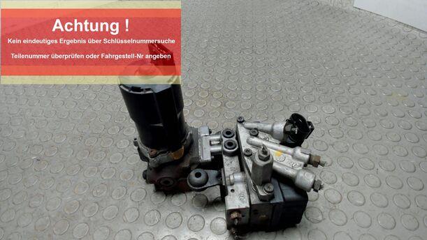 Foto: HAUPTBREMSAGGREGAT ABS eines VW Passat Variant 1.8 Stylance