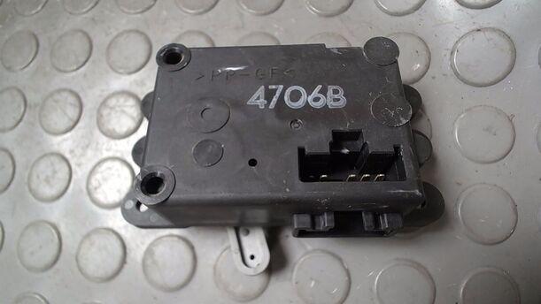 Foto: STELLMOTOR HEIZUNG ( 4706B ) eines Mazda Premacy 1.9 Stylance