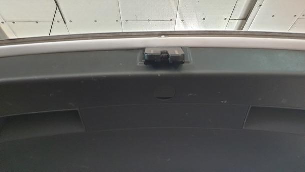 Foto: HECKKLAPPE / HECKDECKEL ( LIMOUSINE ) eines VW Golf 1.9 TDI Stylance