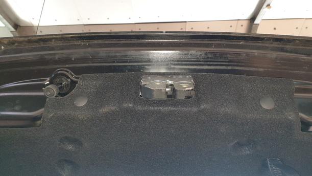 Foto: HECKKLAPPE / HECKDECKEL eines Alfa Romeo Mito 1.4 16V Stylance