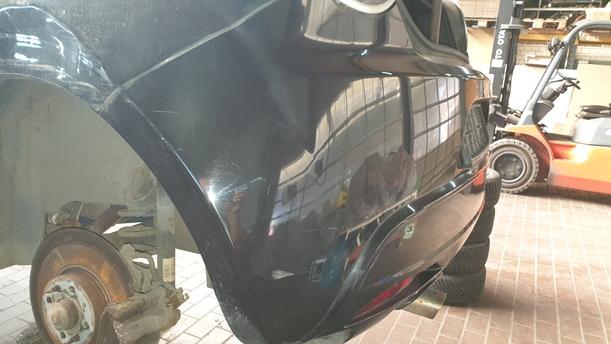 Foto: STOSSFÄNGER / STOßSTANGE HINTEN eines Alfa Romeo Mito 1.4 16V Stylance