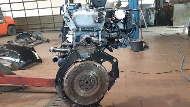 Foto: MOTOR ( 955A1000 ) eines Alfa Romeo Mito 1.4 16V Stylance