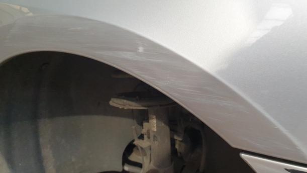 Foto: KOTFLÜGEL RECHTS eines Peugeot 307 Break 110 Stylance