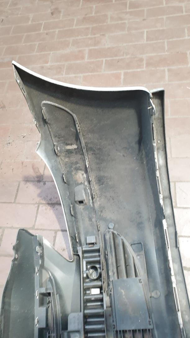 Foto: STOSSFÄNGER / STOßSTANGE VORNE eines Peugeot 307 Break 110 Stylance
