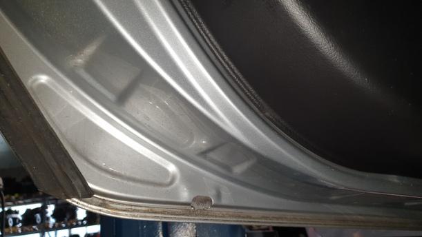 Foto: TÜR HINTEN LINKS eines Peugeot 307 Break 110 Stylance