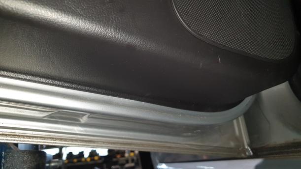 Foto: TÜR HINTEN LINKS eines Peugeot 307 Break 110 Stylance