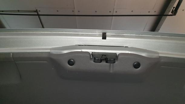 Foto: HECKKLAPPE / HECKDECKEL ( SW / BREAK ) eines Peugeot 307 Break 110 Stylance