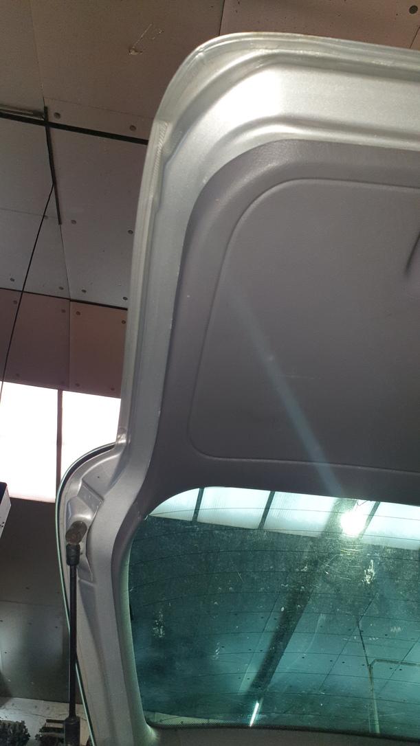 Foto: HECKKLAPPE / HECKDECKEL ( SW / BREAK ) eines Peugeot 307 Break 110 Stylance