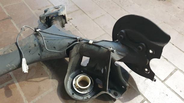 Foto: HINTERACHSE eines Peugeot 307 Break 110 Stylance