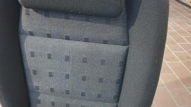 Foto: SITZ 2TE REIHE RECHTS eines Peugeot 307 Break 110 Stylance