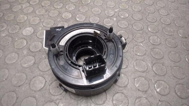 Foto: WICKELFEDER / SCHLEIFRING eines VW Golf 1.9 TDI Stylance