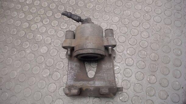 Foto: BREMSSATTEL VORNE LINKS eines VW Golf 1.9 TDI Stylance