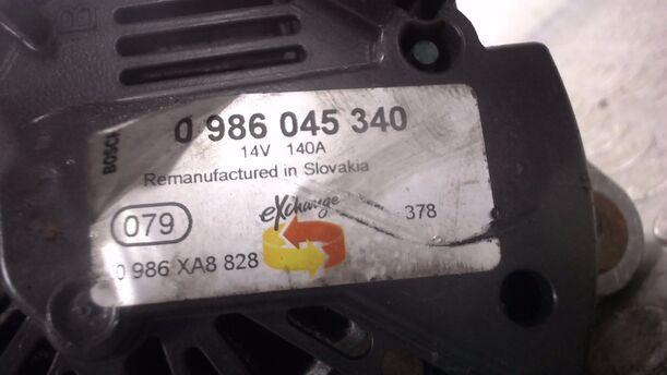 Foto: LICHTMASCHINE BOSCH ( 140A ) eines VW Golf 1.9 TDI Stylance
