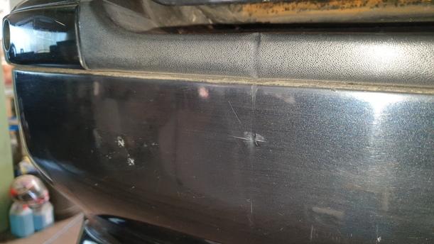 Foto: STOSSFÄNGER / STOßSTANGE HINTEN eines BMW 525d touring