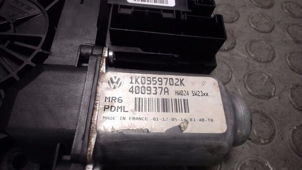 Foto: FENSTERHEBERMOTOR VORNE RECHTS eines VW Golf 1.9 TDI