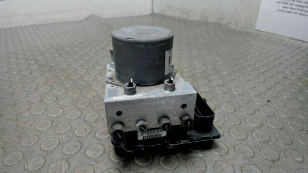 Foto: HAUPTBREMSAGGREGAT ABS ( ESP ) eines Alfa Romeo Mito 1.4 16V