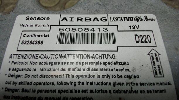 Foto: AIRBAGSTEUERGERÄT eines Alfa Romeo Mito 1.4 16V
