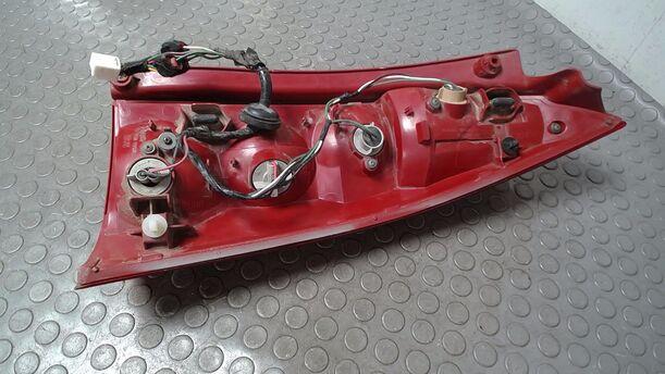 Foto: HECKLEUCHTE/ RÜCKLEUCHTE LINKS eines Mazda Premacy 1.9