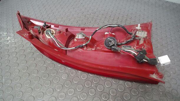 Foto: HECKLEUCHTE/ RÜCKLEUCHTE LINKS eines Mazda Premacy 1.9
