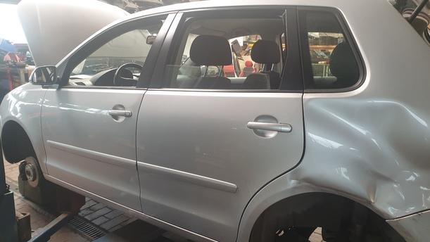 Foto: TÜR HINTEN LINKS eines VW Polo 1.4