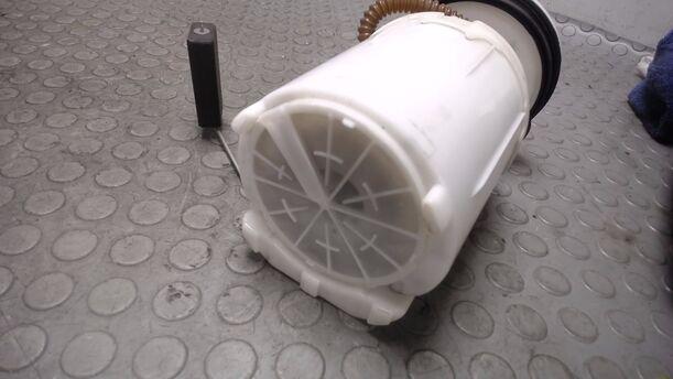 Foto: KRAFTSTOFFPUMPE eines VW Polo 1.4