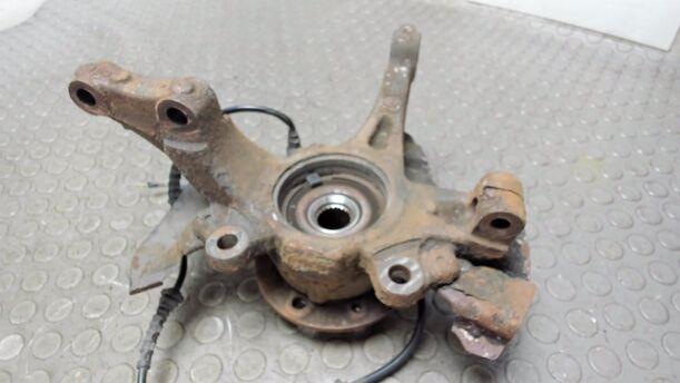 Foto: ACHSSCHENKEL VORNE RECHTS ( 1,4 L ) eines Alfa Romeo Mito 1.4 16V